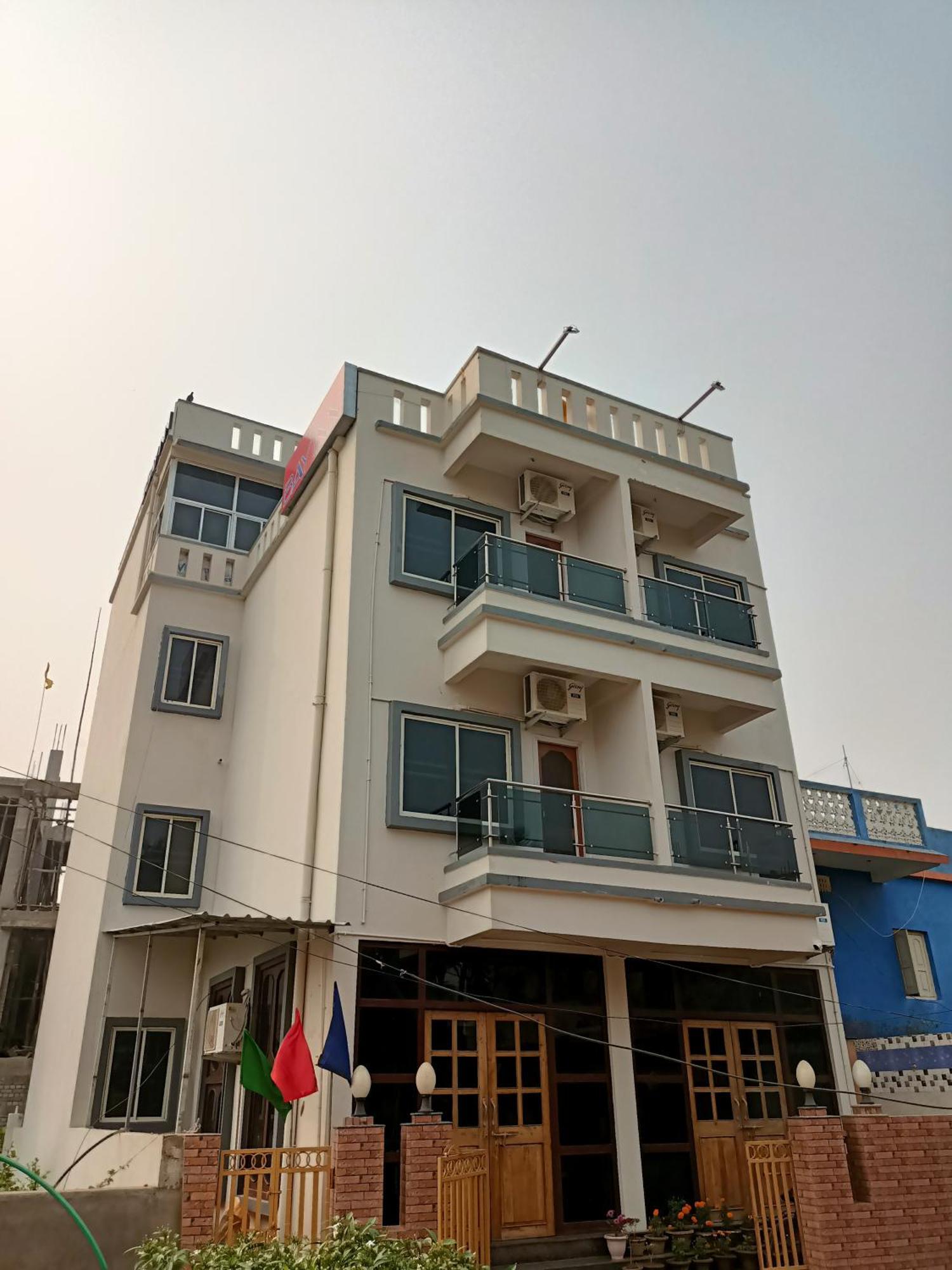 Bay Inn Puri Exterior photo